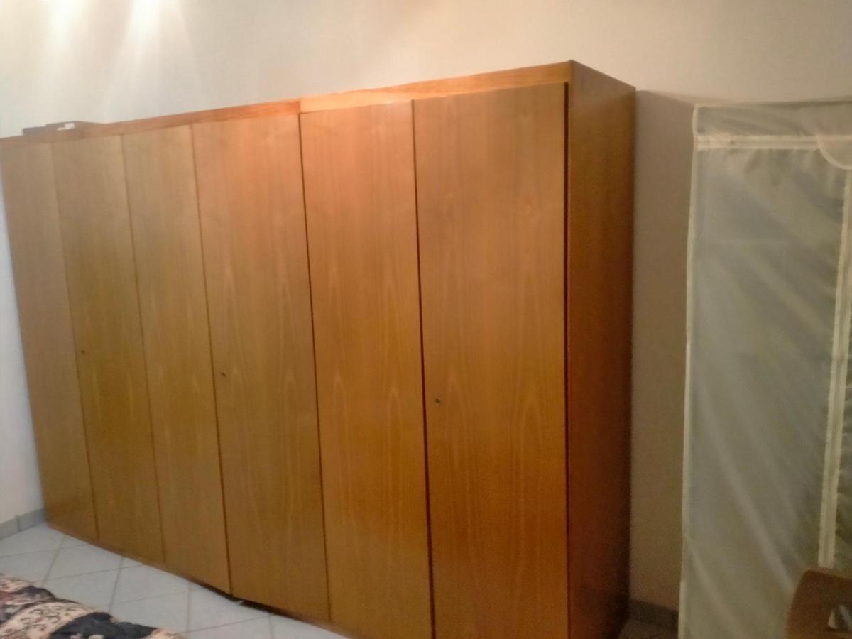 Appartamento Santa Giusta Kültér fotó
