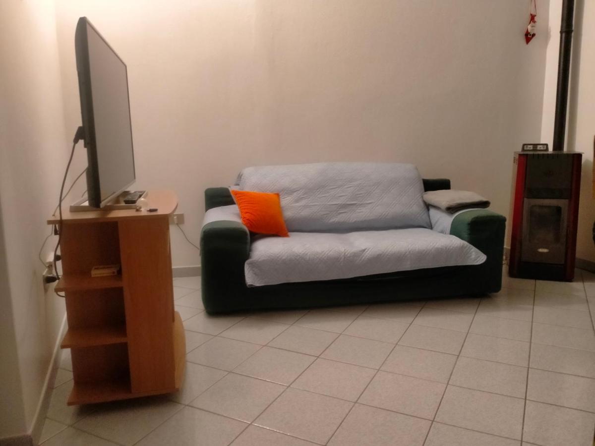 Appartamento Santa Giusta Kültér fotó