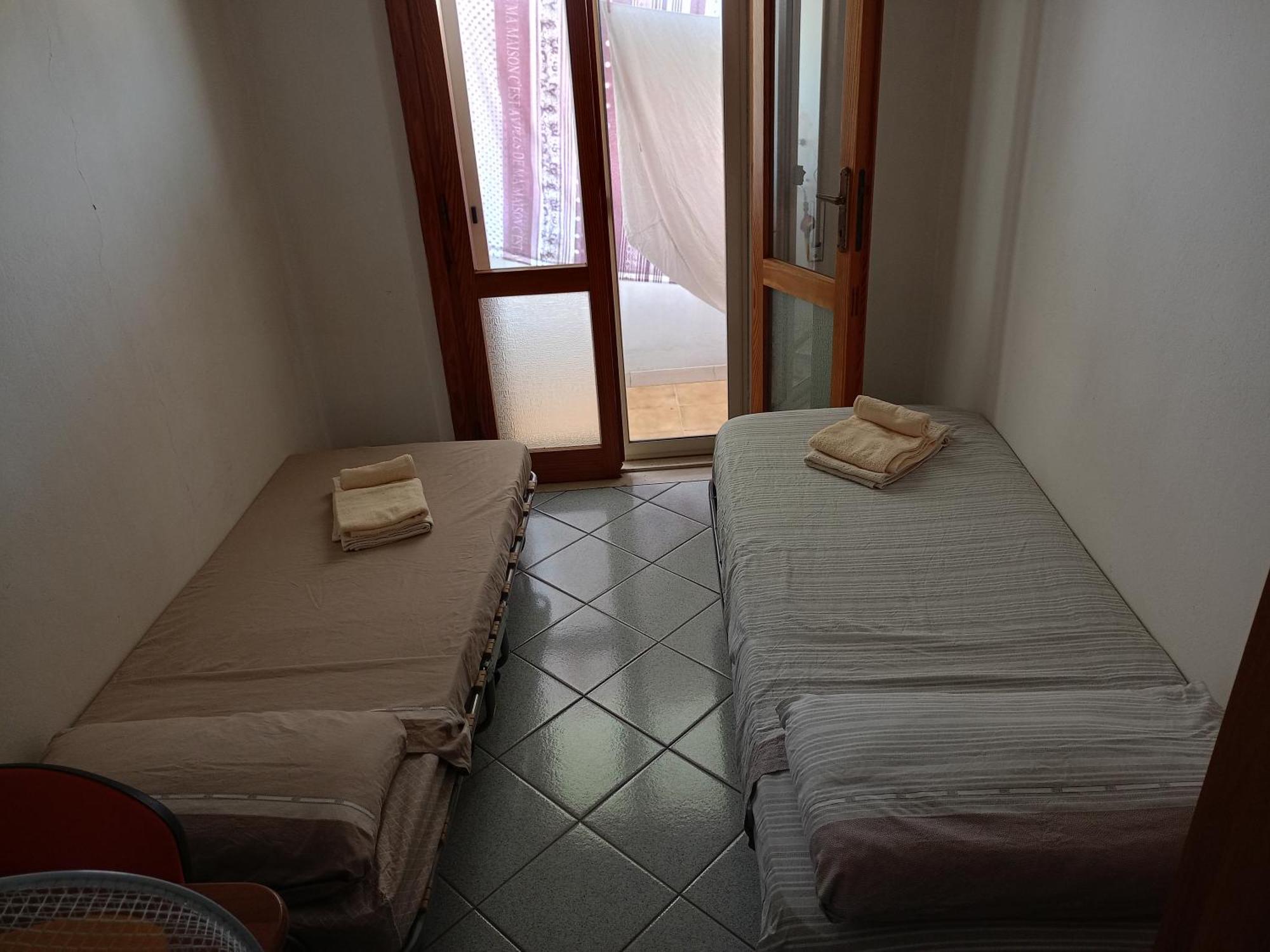 Appartamento Santa Giusta Kültér fotó