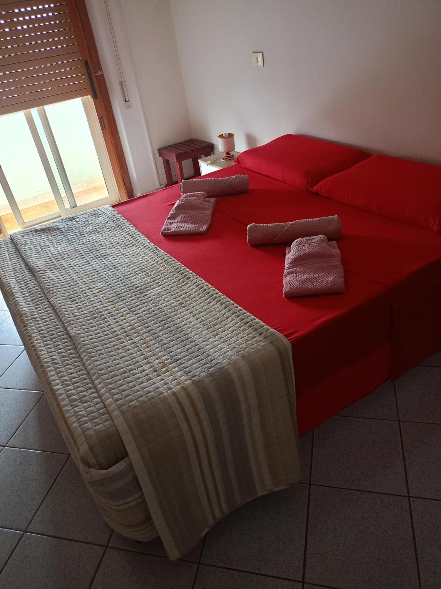 Appartamento Santa Giusta Kültér fotó